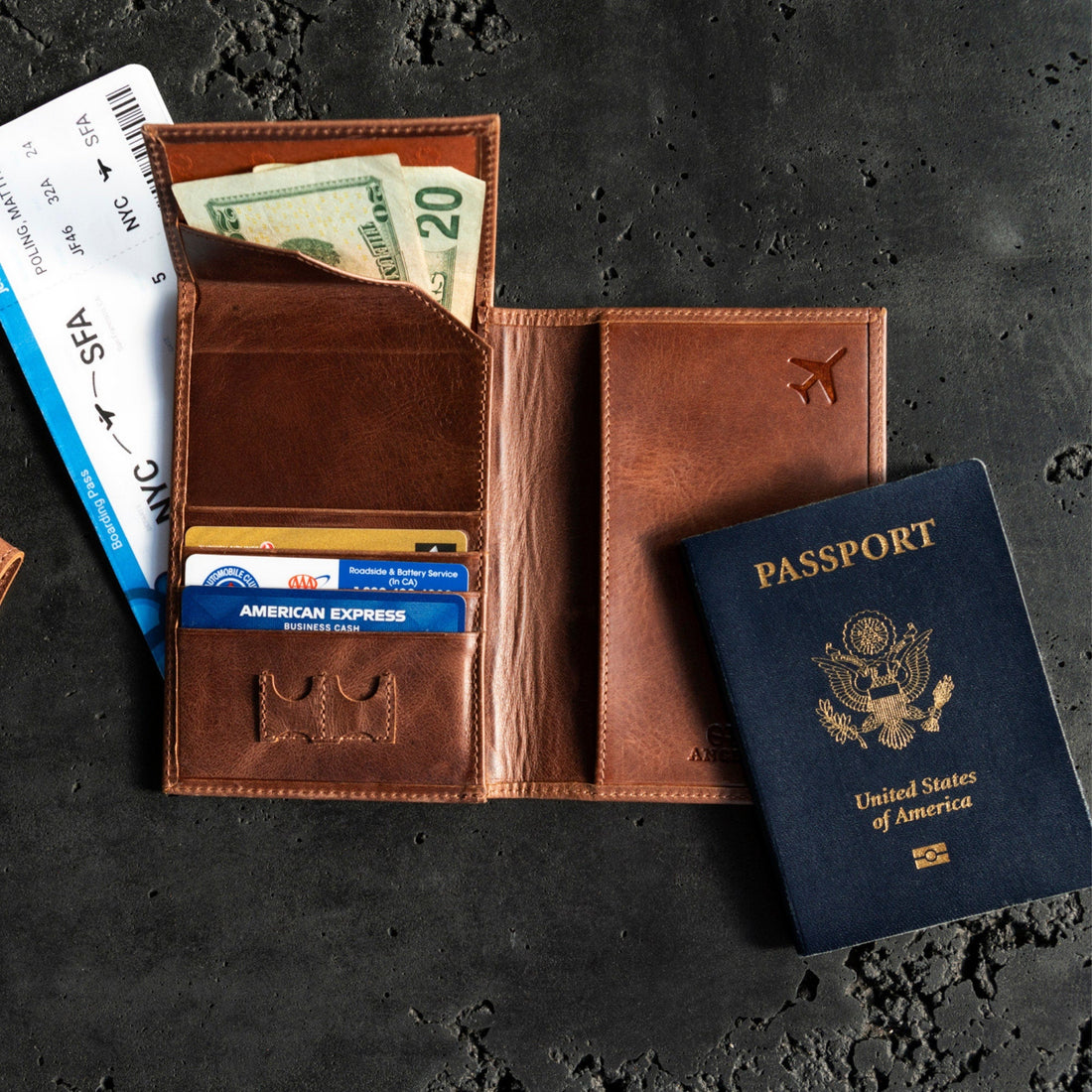 Elevate Your Everyday Style with Handcrafted Leather Essentials | Petyoful