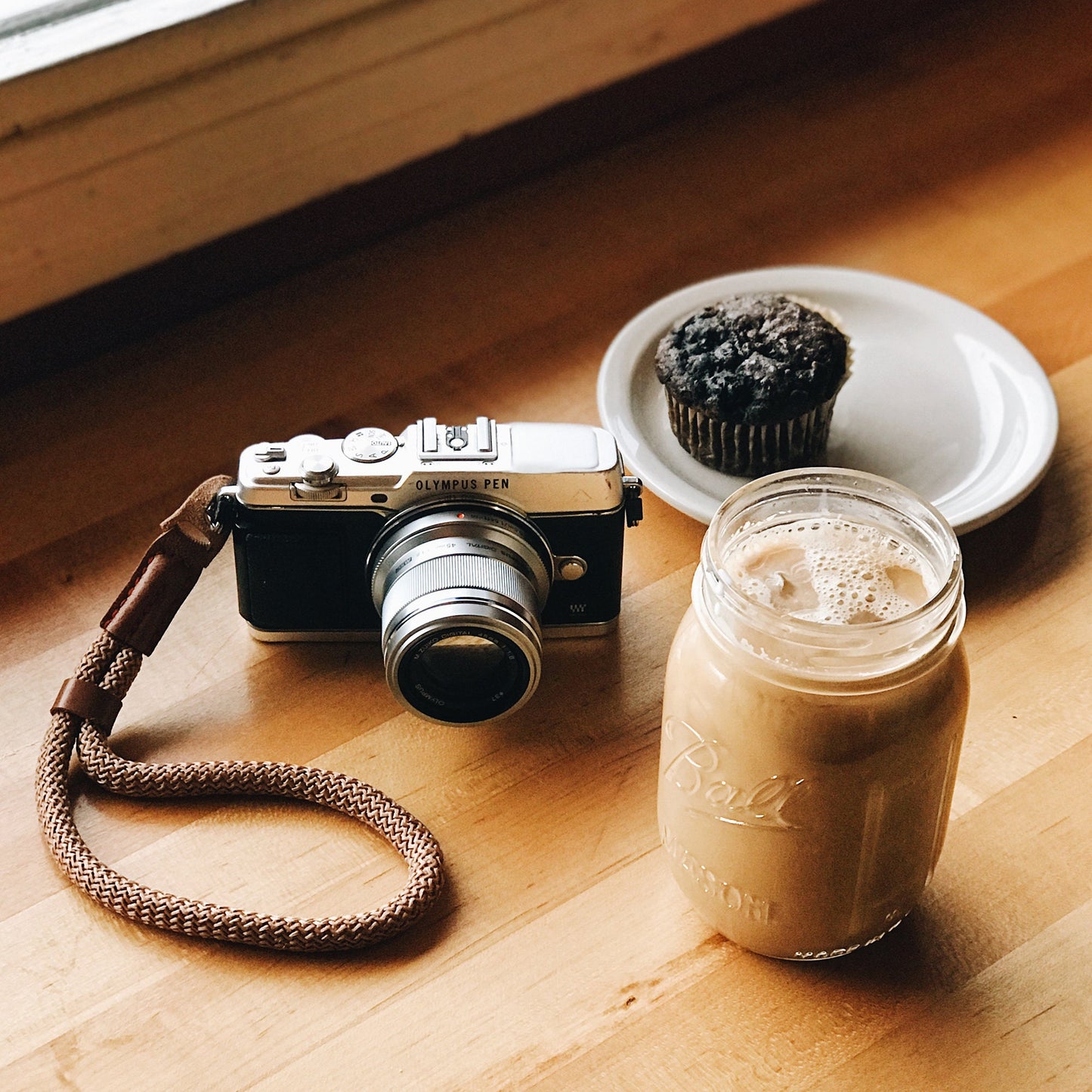 Wrist and Neck Strap for SLR, DSLR Cameras - Black / Brown / Green - Small / Medium / Large