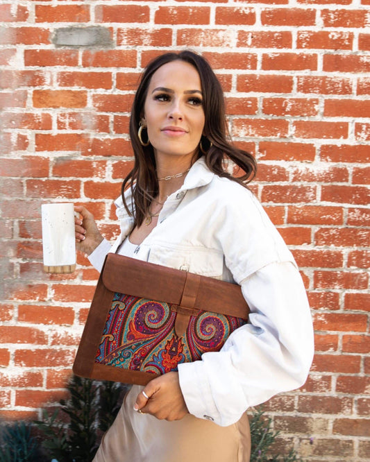 Personalized Leather Sleeve Bag for MacBook Pro and Air - 16'', 14'', 13'', 13.3'' & 15'' / Brown /