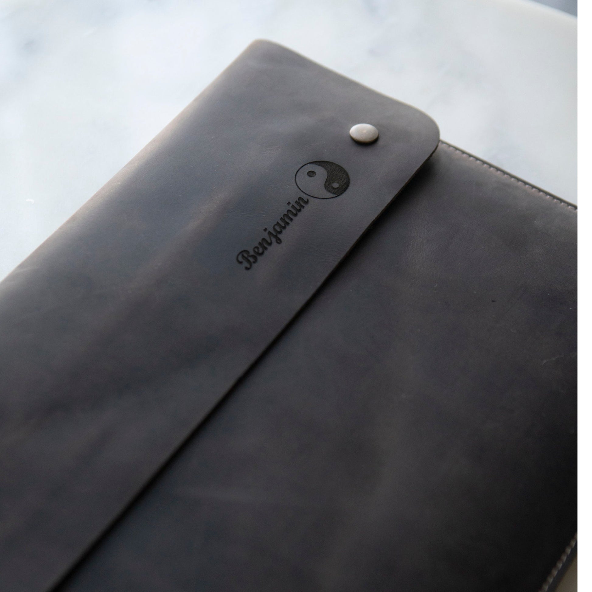 Personalized Leather Sleeve Bag for MacBook Pro and Air - 16'', 14", 13'', 13.3'' & 15'' MacBook Air Case,