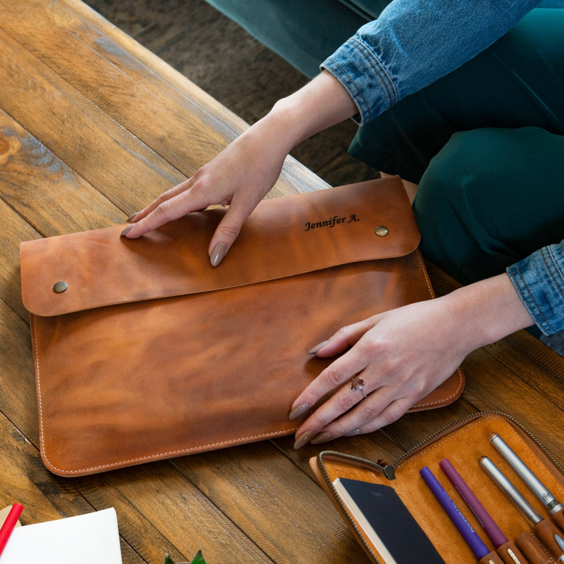 Personalized Leather Sleeve Bag for MacBook Pro and Air - 16'', 14", 13'', 13.3'' & 15'' MacBook Air Case,