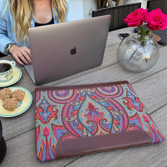 Personalized Top Grain Leather Laptop Sleeve for MacBook Pro & Air - 16'', 14'', 13.3'', M1 Pro Max, M2, M3, M4 - Designer