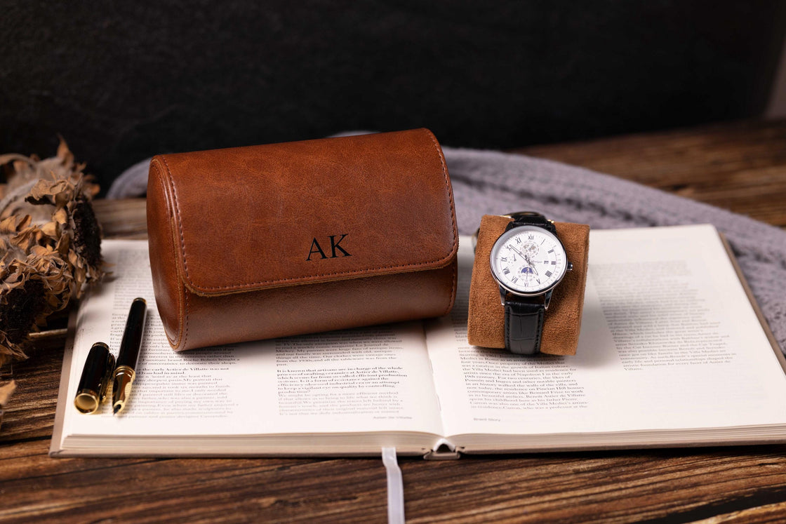 Personalized Leather Watch Box, Vegan Leather Watch Case, Watch Roll for 3 Watches, Wedding groomsmen gifts, Watch travel case, Thanksgiving